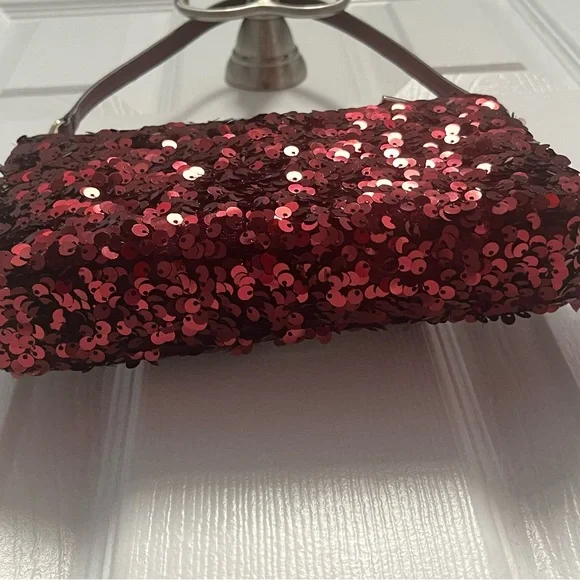 Kate Spade NY Kiki Sequin Fabric Convertible Bag Purse Wristlet Deep Berry NWT - Picture 9 of 16